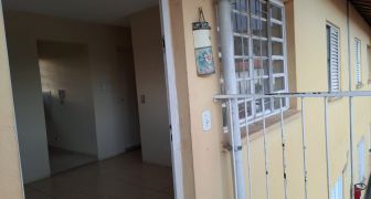 Apartamento com 2 dormitórios REF-1893